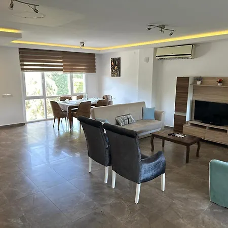 Bahceli Luex Kusadasi