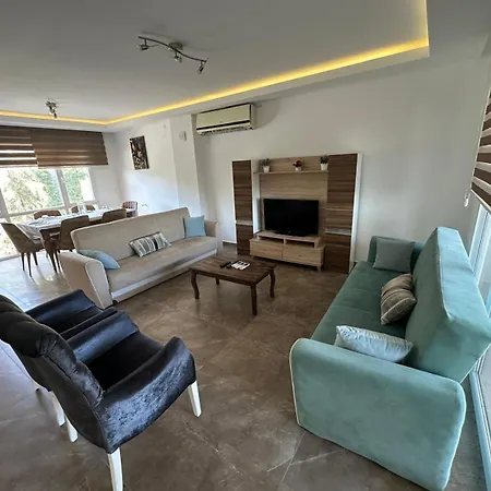 Villa Bahceli Luex *