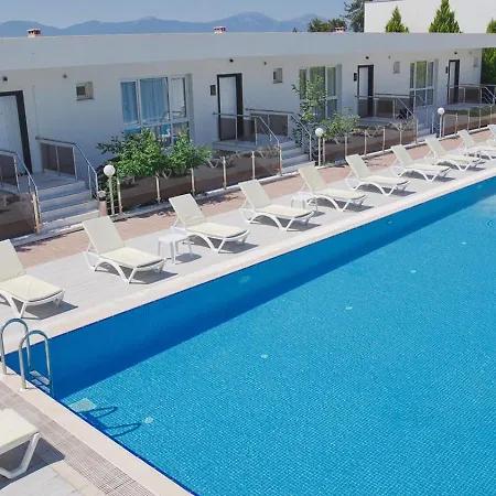 Villa Bahceli Luex *